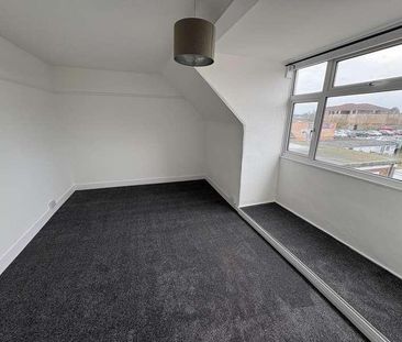 Darkes Lane, Potters, EN6 - Photo 2