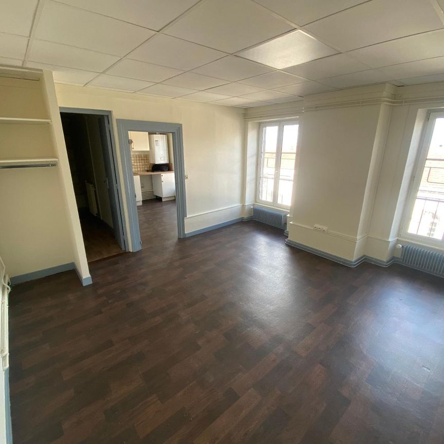 Location Appartement 2 pièces 40m² CLERMONT FERRAND 63000 - Photo 1