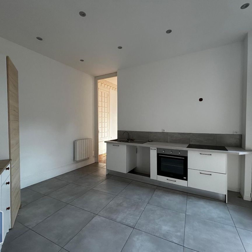 Location Appartement 4 pièces 89m² ANNONAY 07100 - Photo 1