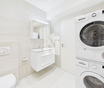 Charming 4.5-Zimmer-Attikawohnung with large balcony and direct lif... - Foto 4