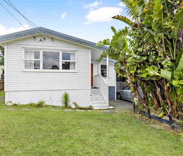 Available NOW!! 3 bedroom House! - Photo 3