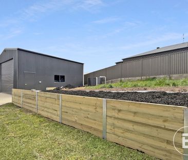 7 Pardalote Court, Brown Hill, Vic 3350 - Photo 1