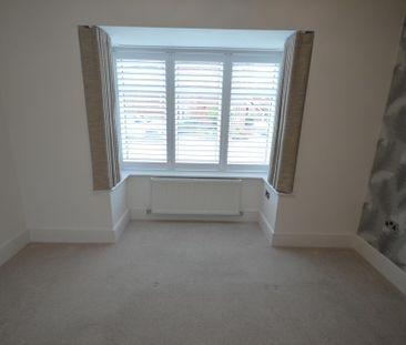 2 bedroom bungalow to rent - Photo 2