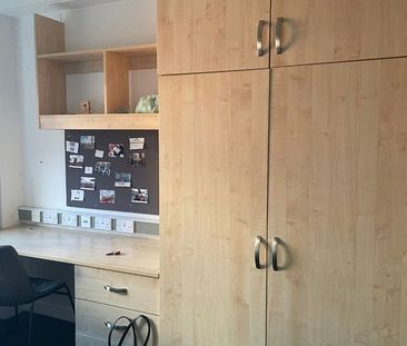 Room in a Shared Flat, Mary Sturge Residences Aston Street, B4 - Photo 1