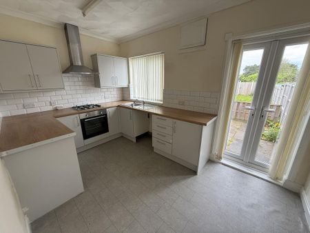 2 bedroom terraced house to rent - Photo 3