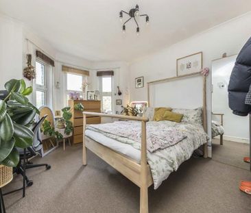 4 bedroom terraced house to rent - Photo 2