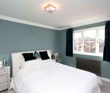 4 bedroom detached house to rent - Photo 5