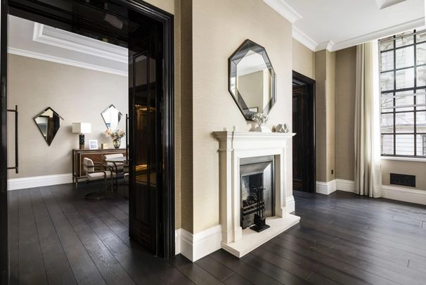 A modern two bedroom apartment within a unique collection of private residences. - Photo 1