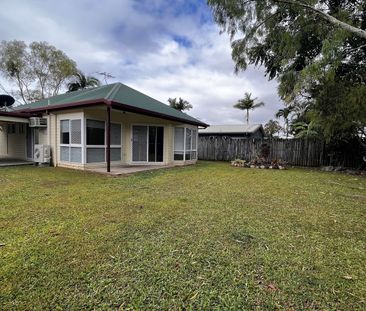 Cottage Style Home with Great Shed! - Photo 5