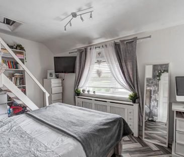 2 bedroom semi-detached house to rent - Photo 6