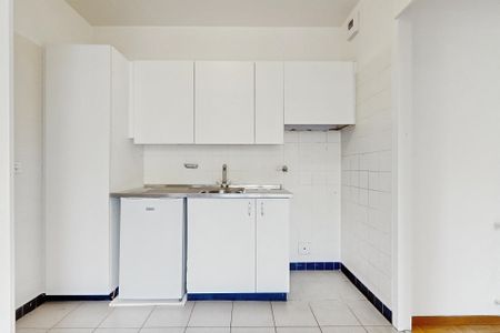 Votre futur logement à proximité du quartier de Saint-Jean - Les Ch... - Photo 2