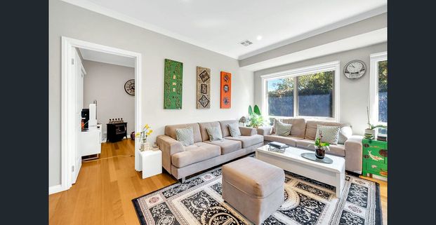 Stylish Low-Maintenance Townhouse with Dandenong Ranges Views - Photo 1