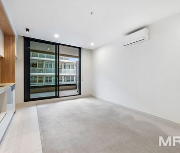 Designer apartment in prime location - Photo 1