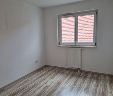 Location Appartement 4 pièces 82m² - Photo 3