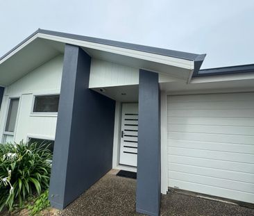 Two Bedroom Unit - Photo 3