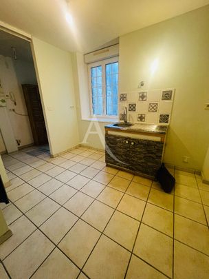 Location Appartement 2 pièces 57m² - Photo 1