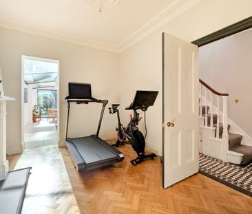 Amott Road, London, SE15 - Photo 2