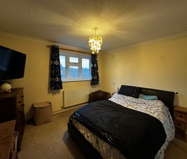 Bartlett Close, TA1 4NZ, Taunton - Photo 6