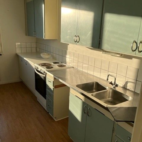 Åslidsgatan, Vålberg - Photo 1