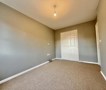 3 bedroom semi-detached house to rent - Photo 6