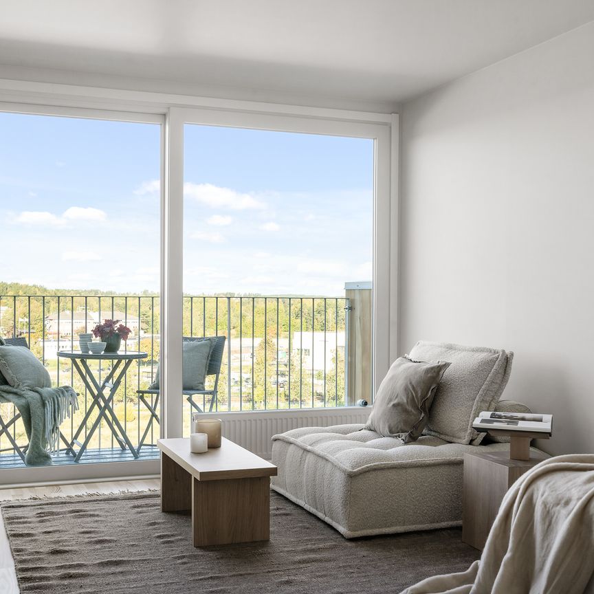 Turfgatan, Täby - Photo 1