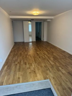 Sandavägen, Upplands Väsby - Photo 1