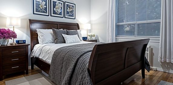 Oakburn Apartments - Photo 2