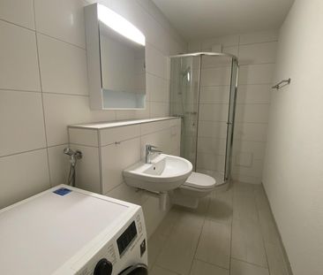 Charmante 2.5-Zimmerwohnung an zentraler Lage - Photo 3
