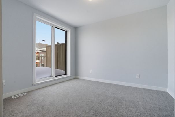 For Lease - 57 Dashing Private, Orleans - Cumberland and Area, Ontario - Photo 1