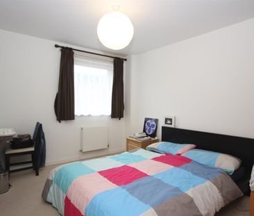 1 bed Flat for let - Photo 3