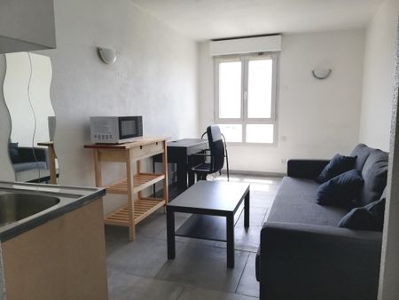 Appartement Cergy 1 pièce(s) 17.65 m2, - Photo 2