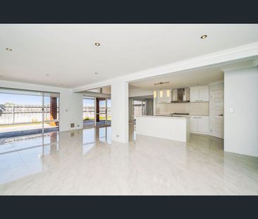 7 Tinsel Street, Yanchep, WA 6035 - Photo 2