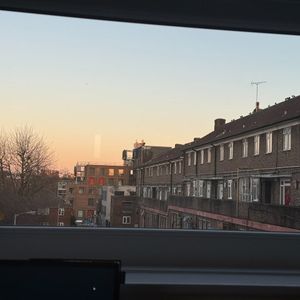 Room in a Shared Flat, New Cross Road, SE14 - Photo 3