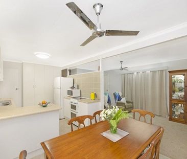 Stylish & Spacious Living in Condon! - Photo 1