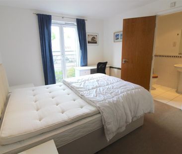 2 Bed Flat For Rent - Photo 6