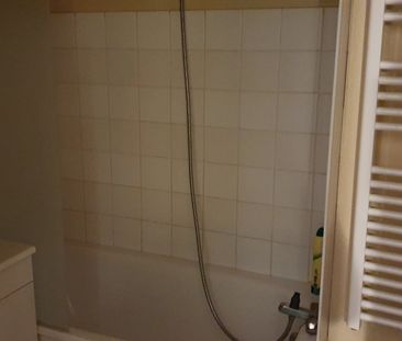 Location Appartement 1 pièce 19m² VALENCIENNES 59300 - Photo 2