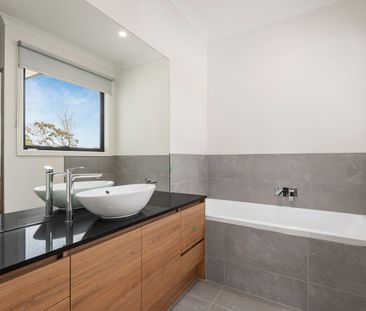 1/24 Trent Court, Burwood East VIC 3151 - Townhouse For Rent | Domain - Photo 6