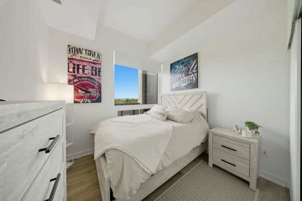 For Lease - 28 Ann Street Unit# 802, Mississauga, Ontario - Photo 1