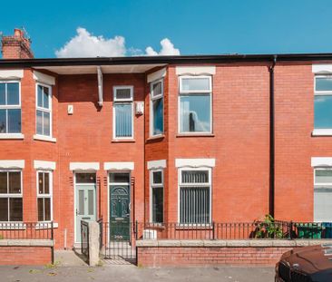 4 bedroom terraced house to rent - Photo 5