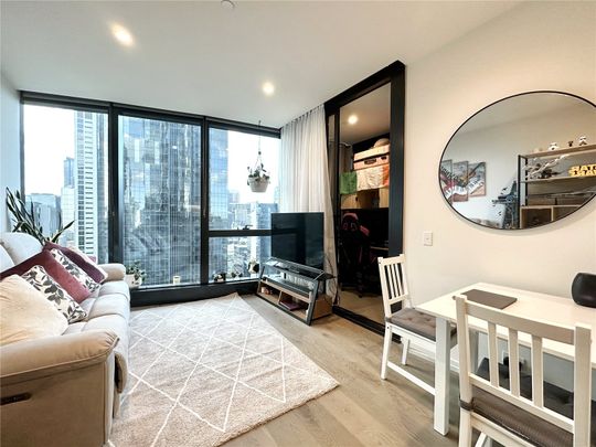 2201/70 Southbank Boulevard - Photo 1