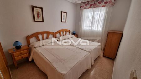 Incredible 1 bedroom apartment with communal p - Photo 2