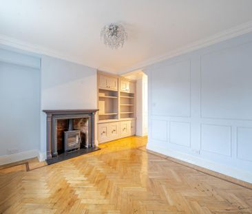 2 bedroom semi-detached house to rent - Photo 2