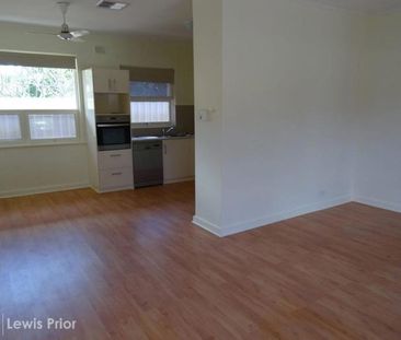 Affordable Homette In Great Location - Photo 4