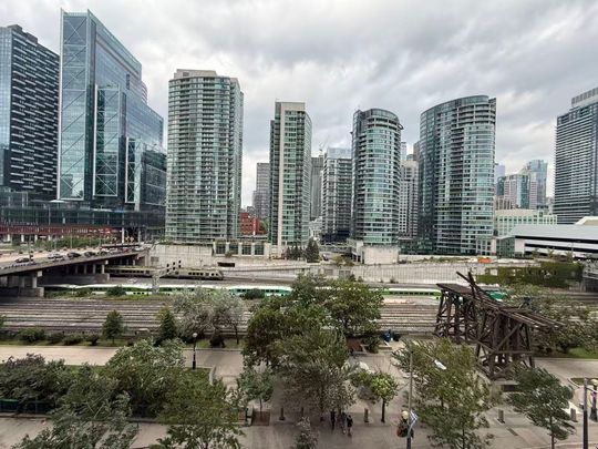 For Lease - 1 Concord CityPlace Way Unit# 602, Toronto, Ontario - Photo 1