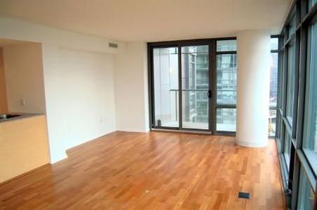 For Lease - 38 Grenville Street Unit# 1808, Toronto, Ontario - Photo 4