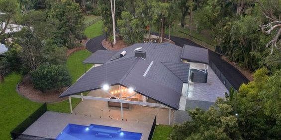 Luxury Acreage Living - Photo 3