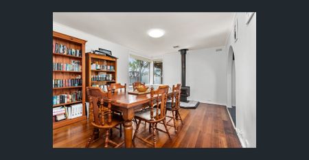 Affordable Gem in George Town Awaits - Photo 2