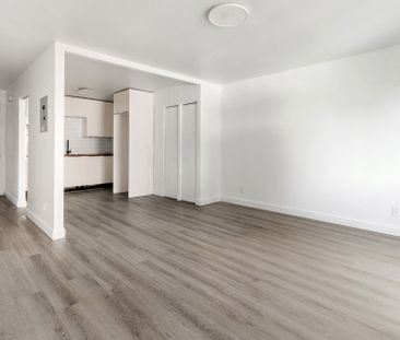 7220 Av. De Chateaubriand, #21 - Photo 4