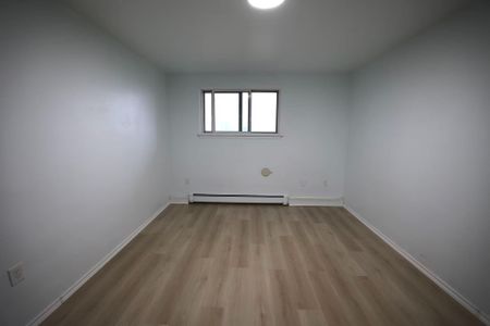 For Lease - 58 Bridgeport Road Unit# 1108, Waterloo, Ontario - Photo 2