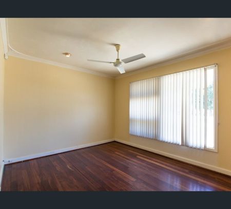 56 Marriot Way, Morley, WA 6062 - Photo 2